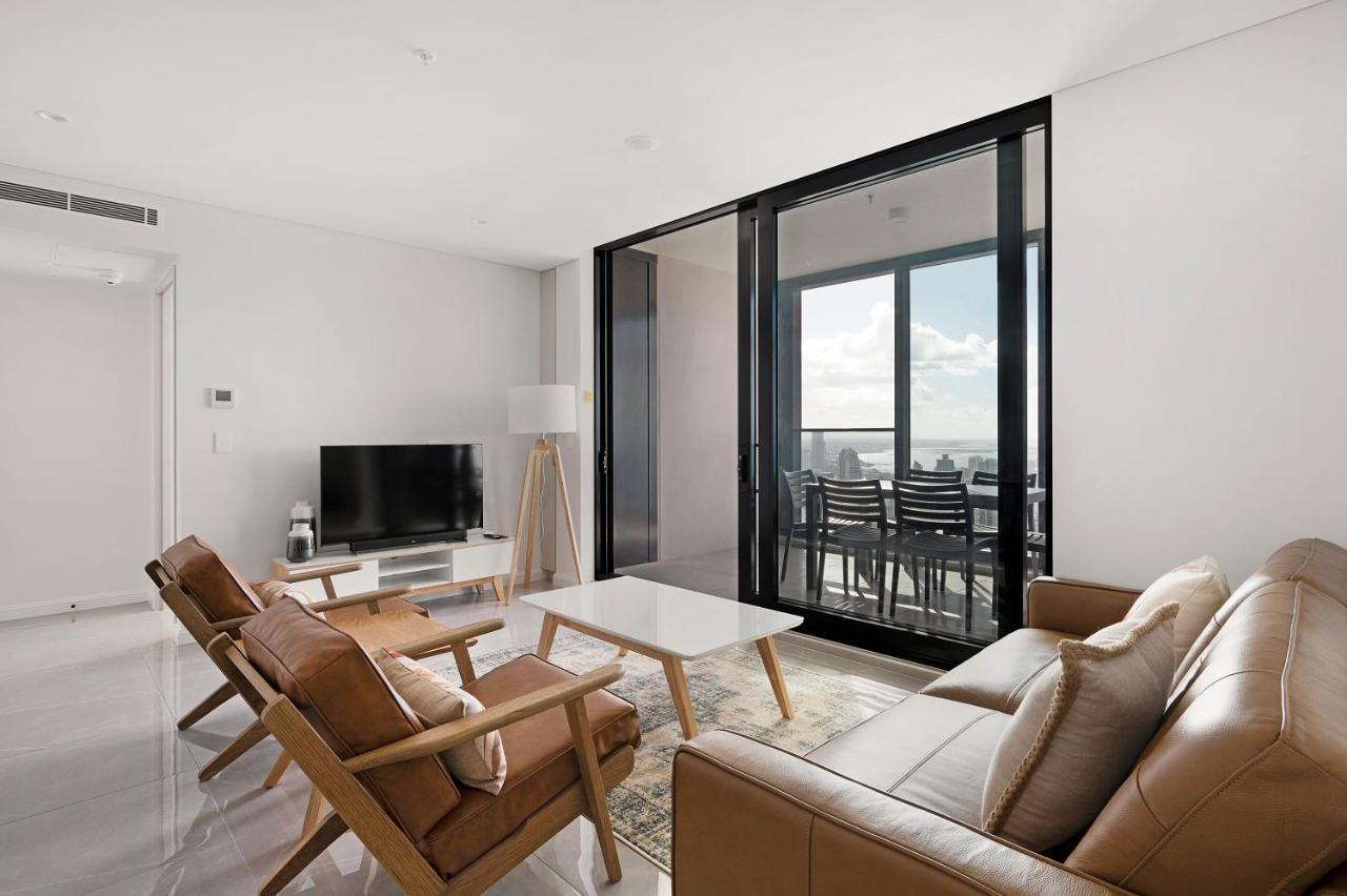 Sea View Beachfront Apartment In Surfers Gold Coast Eksteriør billede