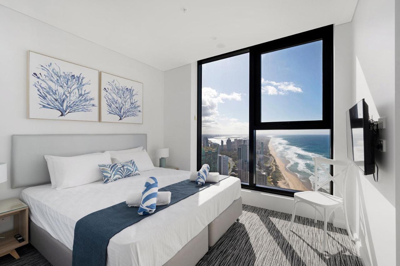 Sea View Beachfront Apartment In Surfers Gold Coast Eksteriør billede